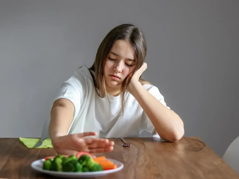 一个月不吃晚饭能否瘦身？深度解析与科学建议