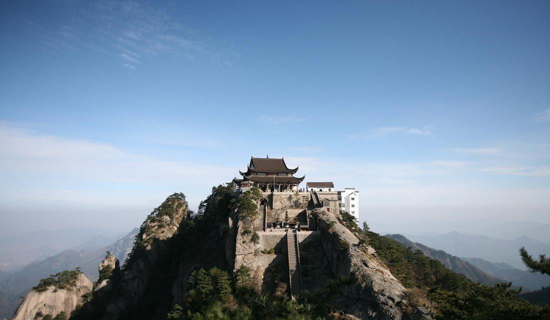 青阳方圆房产，塑造城市空间的卓越力量